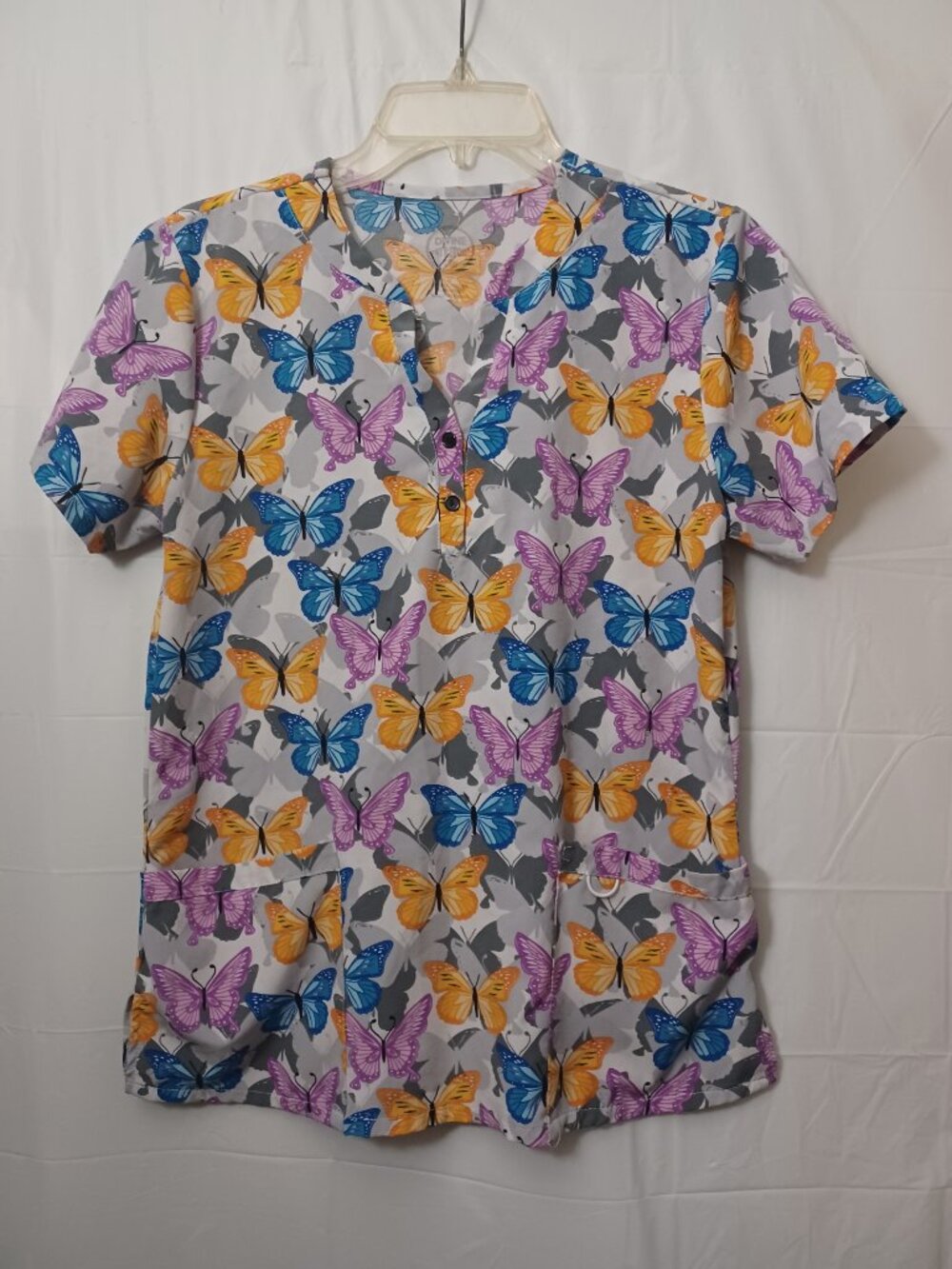 DIVINE STRETCH BUTTERFLY PRINT SCRUB TOP MULTI COLOR SIZE SMALL